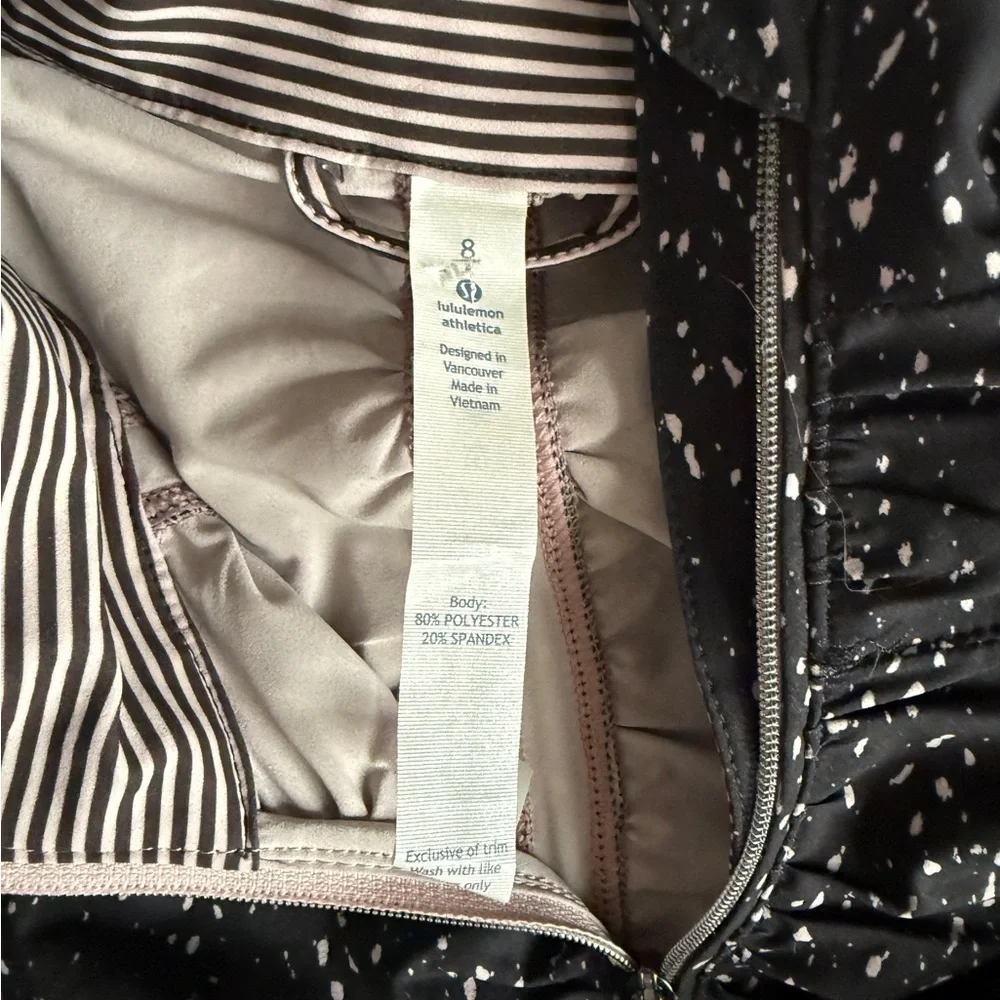 lululemon athletica chic black
